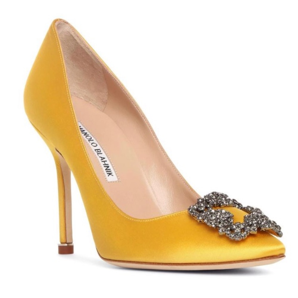 SOLD! Manolo Blahnik Hangisi 105